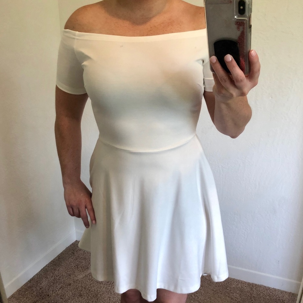 High low white dress. Size small.